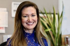 Heather Mull's Instagram, Twitter & Facebook