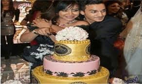 ابن لجين عمران يثير الجدل بسبب ملامحه غير القريبة لها Birthday Cake Cake Crown