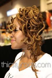 Black And Honey Blonde Faux Locs Golden Blonde Women Dreadlocks Thirstyroots Com Black Hairstyles Blonde Dreadlocks Honey Blonde Hair Hair Styles
