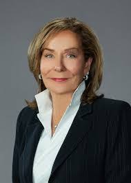 Melanie Gray's Instagram, Twitter & Facebook