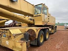 Grove TM880 Truck Crane