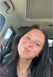 Mckenna Carr's Instagram, Twitter & Facebook