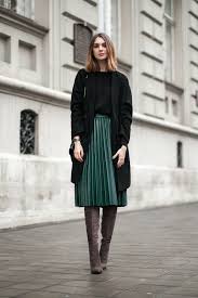Maybe you would like to learn more about one of these? Comment Porter La Jupe Longue Plissee 80 Idees Archzine Fr Fashion Daily Outfits Trendy Skirts