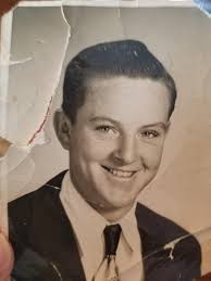 Nelson, Jimmy, Larry, and Mellie Linkous.