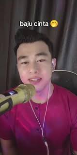 Baju Cinta: Karaoke yang Menghibur