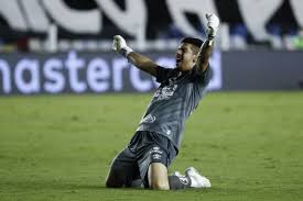 Evolução do valor de mercado e tabelas. Ajax Tem Interesse Em Joao Paulo Mas Goleiro Quer Ficar No Santos Istoe Independente