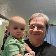 The guy at the hotel told me he liked my “cowboy getup” little does he know  these are my normal clothes 😂