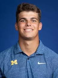 Kevin Dore's Instagram, Twitter & Facebook