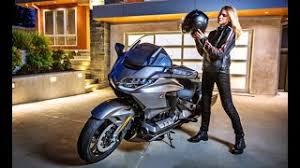 This bike is available in the following colors New 2021 Honda Gold Wing Gl1800 Exclusive Full Review Youtube