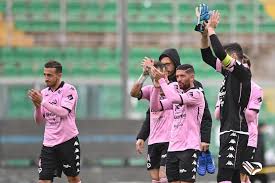 Gli highlights del test in famiglia del barbera. Calcio Il Palermo E In Vendita