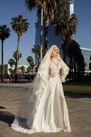 Wedding Dress Mit Long Veil Wedding Dresses Bridal Dresses Bride