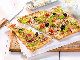 Flammkuchen von lavandula1 | chefkoch. Schneller Vegetarischer Flammkuchen Mit Friesischer Hirtenkase