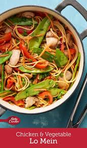 Chicken And Vegetable Lo Mein Recipe Vegetable Lo Mein Chinese Vegetables Chicken And Vegetables