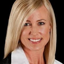 Vicky Dahl's Instagram, Twitter & Facebook