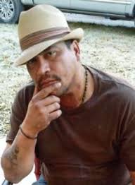 ff4a24d1-a9a6-4b13-8c77-605be2bc9318