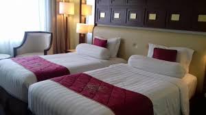 Located in the heart of surakarta, this hotel is 0.5 mi (0.8 km) from solo square and 1.5 mi (2.5 km) from solo paragon lifestyle mall. The Sunan Hotel Solo Jual Paket Kamar All Summer Long Ini Keuntungannya Bagi Tamu Tribun Solo