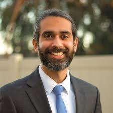 Daniel Mann's Instagram, Twitter & Facebook