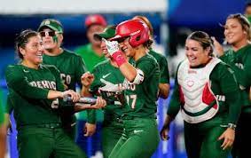Integrantes de equipo mexicano de softbol femenil 35m graciela reséndiz méxico consigue medalla de bronce con dupla de alejandra. Qhtph Aym34zgm