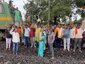 Chhattisgarh Congress Rail Roko Aandolan Update | Bhupesh ...