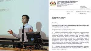 Lepas aku habis 1st posting idea gila keluar kononnya nak buat puisi. Kenapa Nak Jadi Ptd Cute766