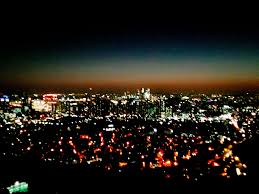 Langit malam adalah komunitas penikmat keindahan malam bertabur bintang. ì„œìš¸ ì €ë… ë†€ í'ê²½ Seoul Scenery Nighttime Pemandangan Malam Seoul Paisaje Nocturno De Seul Pemandangan Latar Belakang Perjalanan