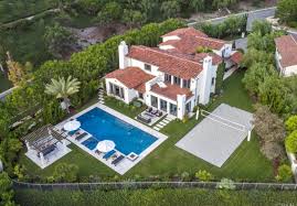 This Spanish Style Stucco Home Is Located At 2 Cruisers Bluff In The Guard Gated Community Of Crystal Cove Spanish Style Spanish Style Homes Spanish Style Home