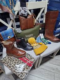 Profil za Penny's Posh Boutique