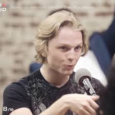 the way he left her speechless 😭 #foryou #foryoupage #fyp #jubilee  #jubileeedit #debate jubilee debate edit dean charlie kirk