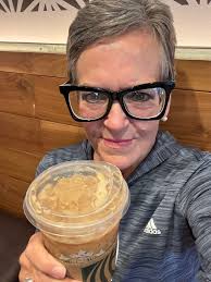 Happy Thursday! ☕🐿️☕🔆