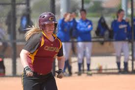 Long Delay No Sweat for Calvin Softball Team in 4-3 Win at Adrian