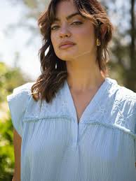 Black Olive (@blackolivetienda) · Flores