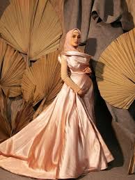 Okay, like i said, i like the making out scene but once it gets hot. Dikabarkan Ribut Dengan Dokter Richard Lee Kartika Putri Posting Soal Kezaliman Kumparan Com