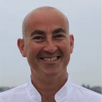 Philip Mill's Instagram, Twitter & Facebook