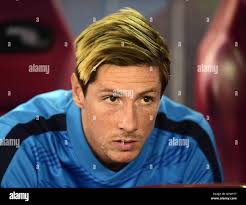 Fernando torres champions league hi-res stock photography and images