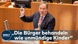 «wie armin laschet im hintergrund rumalbert, während. Laschet Legt Los Cdu Chef Geht Auf Corona Konfrontationskurs Zu Soder Und Merkel Youtube