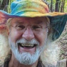 Lloyd Bateman's Instagram, Twitter & Facebook