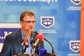 Din cauza conditiilor meteo nefavorabile, autoritatile au decis suspendarea cursurilor. È™colile È™i GrÄƒdiniÈ›ele Ar Putea RÄƒmane De SÄƒptÄƒmana Viitoare FÄƒrÄƒ Contabili FochiÈ™ti BucÄƒtari Sau È™oferi AnunÈ›Äƒ Sindicatele Din EducaÈ›ie Cer Guvernului SÄƒ GÄƒseascÄƒ O SoluÈ›ie La Interzicerea DetaÈ™Äƒrilor Edupedu Ro