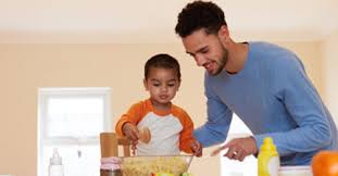¿cómo aprender a cocinar bien y conseguir que todas tus recetas te salgan de maravilla? Cocinar A Cualquier Edad Por Que Los Ninos Deberian Aprender A Cocinar Centro De Estudios En Nutricion