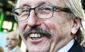 Последние твиты от péter niedermüller (@pniedermueller). Niedermuller A Stop Soros Egy Rossz Magyarsaggal Megirt Propagandaanyag Pestisracok