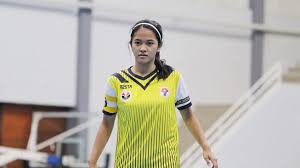 Dia melelang jersey musim 2019 miliknya. 5 Pesona Winger Persib Yang Dulu Pernah Kecemplung Jadi Atlet Lari