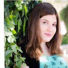 Eileen Mctague's Instagram, Twitter & Facebook