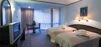 Hotel mara infrastructure and services. Galerie Foto Hotel Mara Sinaia