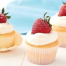 Eine neue studie des @dipf_aktuell sowie der @goetheunifrankfurt zeigt, dass student*innen mit migrationshintergrund im vergleich zu ihren weiteren mitstudierenden ein geringeres zugehörigkeitsgefühl zum lehramtsstudium aufweisen. Angel Food Cake Cupcakes Ready Set Eat