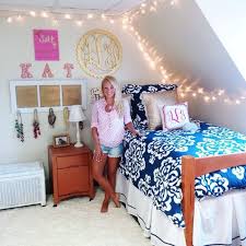 Check out our preppy dorm room selection for the very best in unique or custom, handmade pieces from our there are 1159 preppy dorm room for sale on etsy, and they cost $14.20 on average. 15 Sneaky Decor Tips To Make Your Dorm Feel Bigger Society19 Preppy Dorm Room Dorm Room Decor Girls Dorm Room