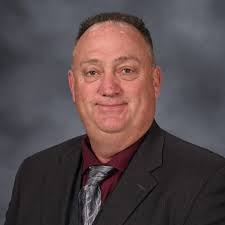 Angel Mead's Instagram, Twitter & Facebook