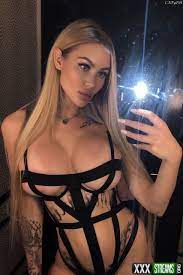 MilanaSW - Onlyfans - Siterip - K2S - XXXStreams.org