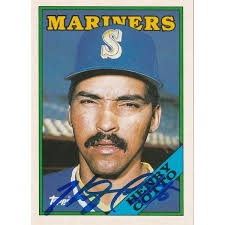 Seattle Mariners Signed Trading Cards, Collectible Mariners Trading Cards
