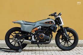 Xr338 Street Tracker Concept By Engines Engineering Motocicletas Personalizadas Motos Motocicletas