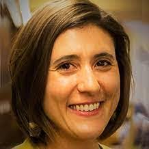 Amanda Epting's Instagram, Twitter & Facebook