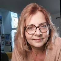 40+ "Annie Dion" profiles